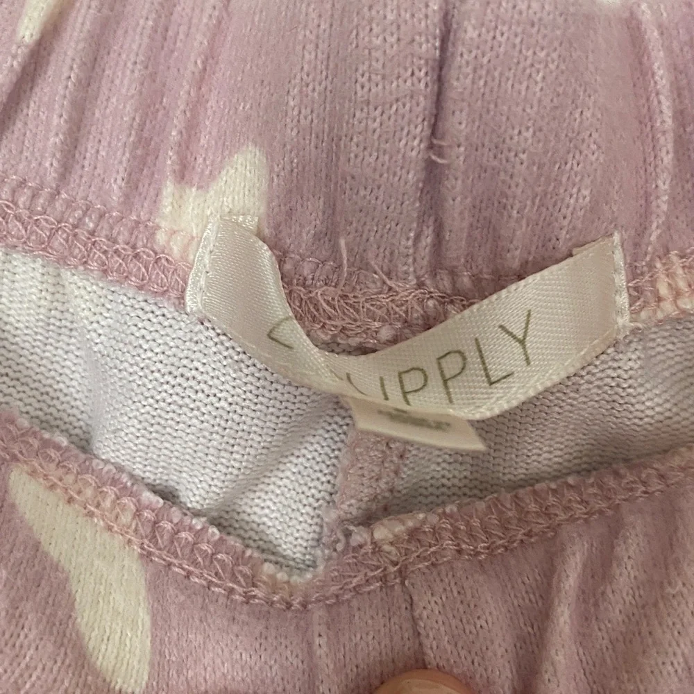 Z Supply Pink and White Heart Print Pajama Joggers